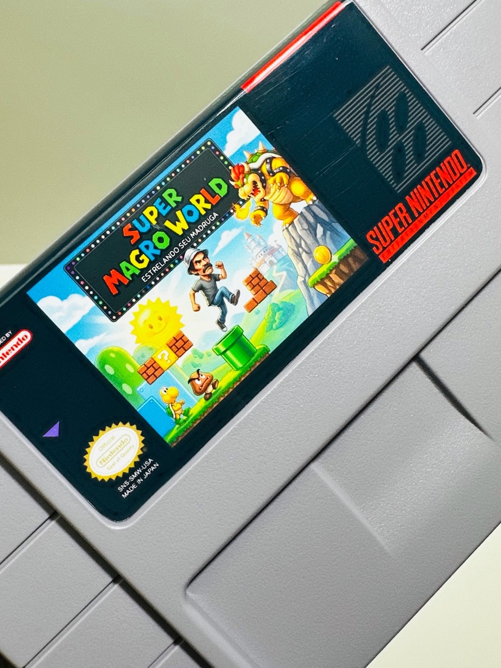 Nintendo Super Magro World Cartridge - Gray with Colorful Label